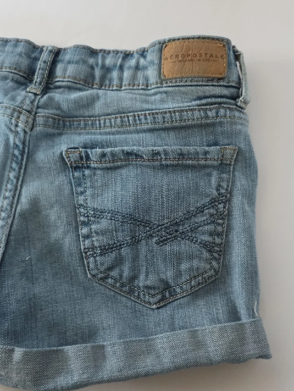AEROPOSTALE Size (0) MIDI PETITE DENIM SHORTS - Picture 12 of 14